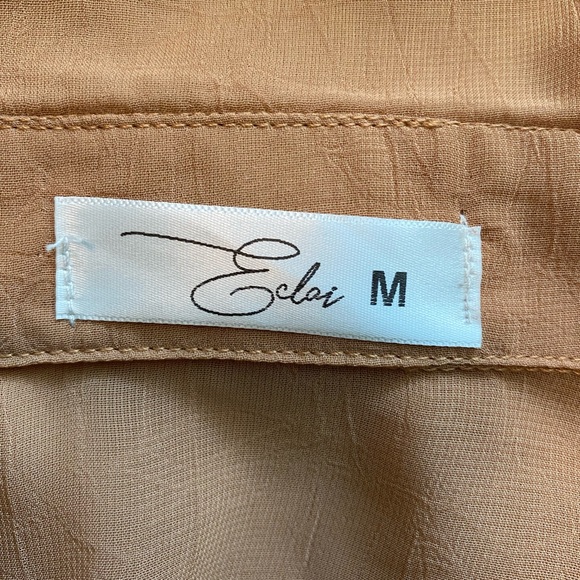 Eclai Sheer button up crop top - Picture 3 of 5